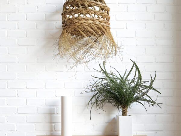 0f475636-a0ec-485e-8289-bfee0659500d.jpg Bohemian Straw Pendant Light – Handwoven Moroccan Lamp Shade (20 × 20 cm)