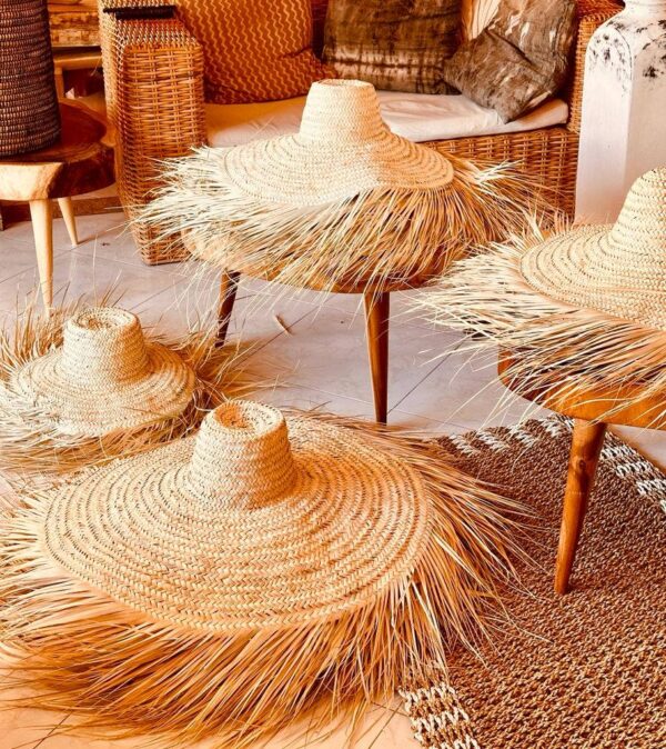 17a224d8120d4e53da4f7316257cf22b7406f0ba68d38c14d6d2730b22b911de-1.jpeg Decorative Palm Leaf Hats