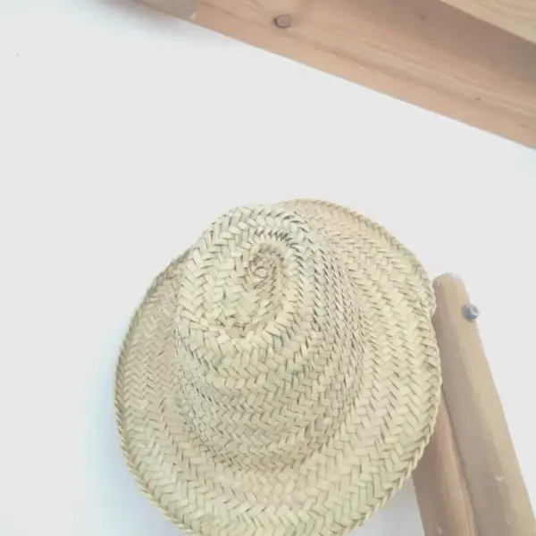 2ab031067b1e1f1ecb7602f3afe99db11034491d9cfdff2f706c76f70ca0eaac-1.webp Tiflet Hat