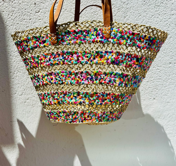 42a041dfc8334f7b28dfc7fc70bf1d0920816a173436cc6880e662b0aa2831d9-1.webp Sequin Basket – Handwoven Doum Palm Fiber Tote with Leather Handles & Drawstring Closure