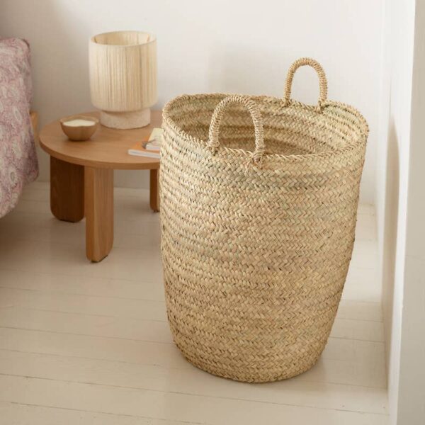 44586925dc6c02e1659380277fcf6c22f89c948ff818c106df2a0e61d22c499a-1.jpeg Handwoven Palm Leaf Laundry Basket – Large Moroccan Storage Hamper