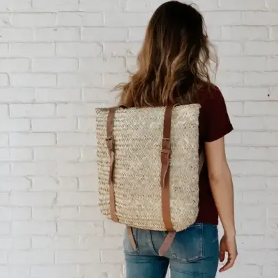 4495a88497566de1a81e6db3d936860377c3b8384d6e4f6167856382f7308a76-1.webp Wicker Picnic Basket – Handwoven Moroccan Basket for Outdoor Adventures & Storage