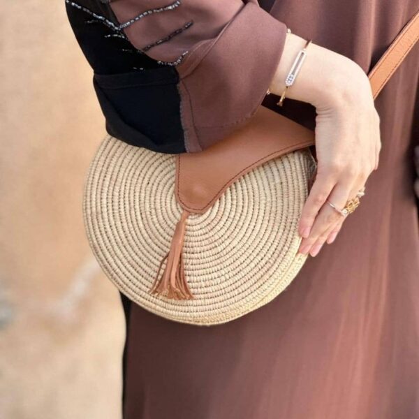 65405e4592e083eb6cc2bdcb574f59129630f14ee5873fe614e34e88d438ad76-1.jpeg Handmade Women's Bag – Elegant & Artisanal Fashion Accessory