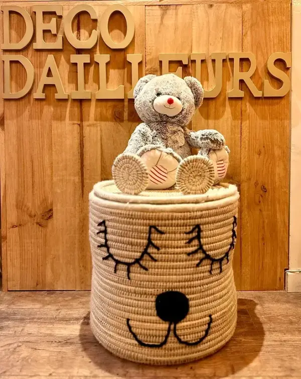 6d510ddf74d6d23af03da51978e0242552c3cd956bef907a4dd4dfec718dbe41-1.webp Bear Basket – Handwoven Moroccan Storage with Adorable Bear Ears