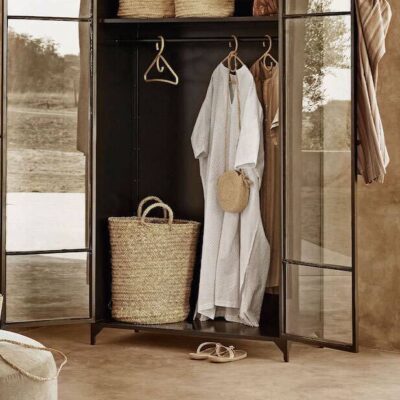 902a69f937a40faad0503e8918d7a2c89402ba3132d89df2132c304bf9bb07cb-1.jpeg Handwoven Palm Leaf Laundry Basket – Large Moroccan Storage Hamper