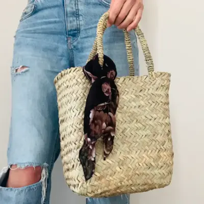 9502311a777dffc37ab0fd89e47b4c3b3837f518e4ce62af24f646755cbc3cbc-1.webp Handwoven Palm Leaf Tote Bag | Rectangular Eco-Friendly Bag | 28x24x12 cm
