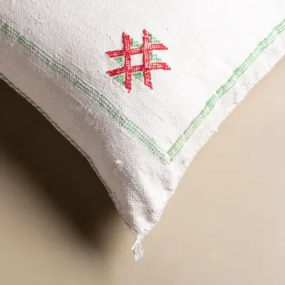 CSS14SH-3.webp Handmade Cactus Silk Cushion Cover – Vintage Bohemian Berber Pillow