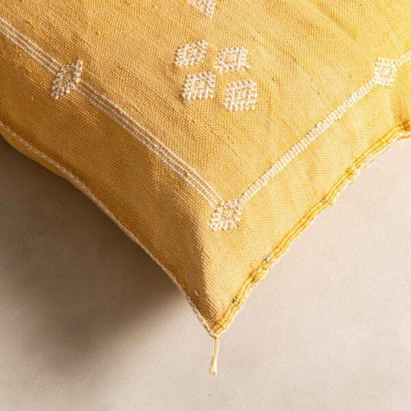 CSS48SHC_5050.jpg Handmade Cactus Silk Cushion Cover – Vintage Bohemian Berber Pillow