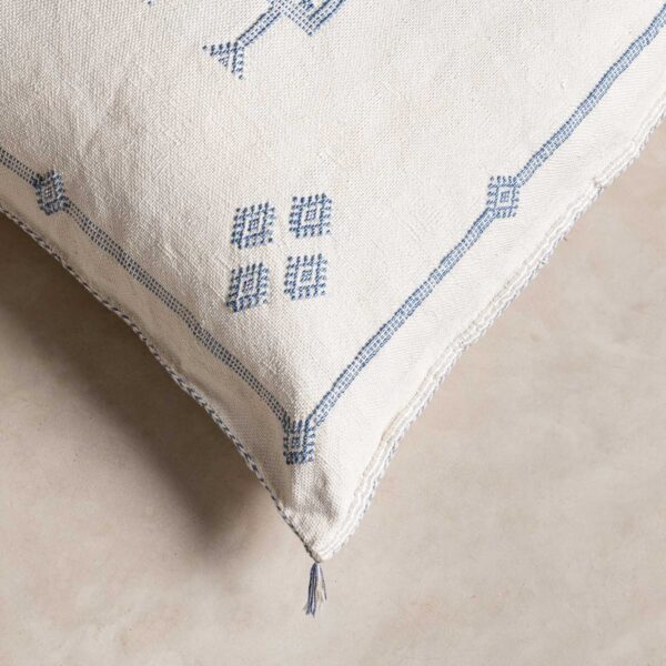 CSS81SH-7.jpg Handmade Cactus Silk Cushion Cover – Vintage Bohemian Berber Pillow