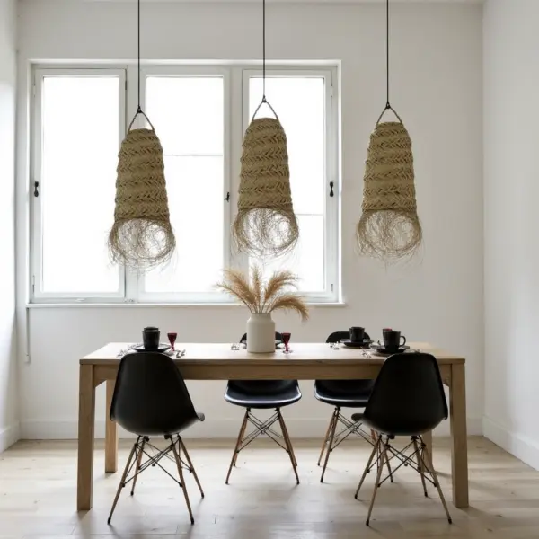 Handmade-Moroccan-Long-Straw-Lamp-Shades-12.webp Cylindrical Palm Leaf Pendant Light – Handwoven Moroccan Lampshade (30 × 45 cm)