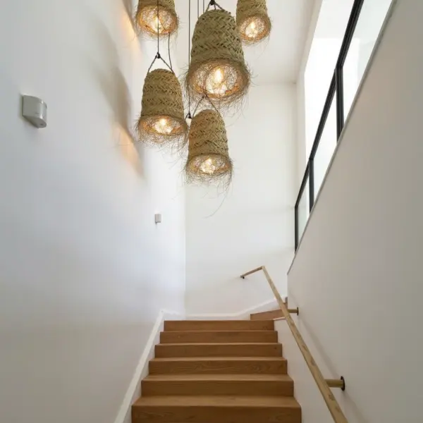 Handmade-Moroccan-Long-Straw-Lamp-Shades-4.webp Cylindrical Palm Leaf Pendant Light – Handwoven Moroccan Lampshade (30 × 45 cm)