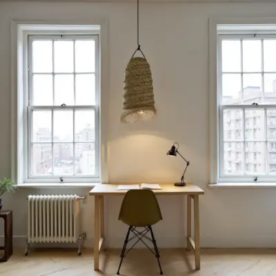 Handmade-Moroccan-Long-Straw-Lamp-Shades-6.webp Cylindrical Palm Leaf Pendant Light – Handwoven Moroccan Lampshade (30 × 45 cm)