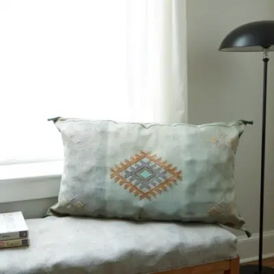 Large-Moroccan-Silk-Cactus-Pillow-Cover-36x16-Inches-with-Embroidered-Details-3.webp Light Green – Large Handwoven Moroccan Cactus Silk Pillow Cover with Diamond Motif (36″ × 16″)