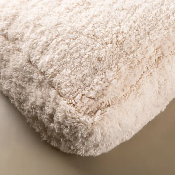 PFBN133LV-163_02d07d1a-a870-46ec-8010-15626a063b61.webp Beni Ourain Floor Pillow Cover – 24x24 in (60x60 cm) Handwoven Moroccan Wool Cushion