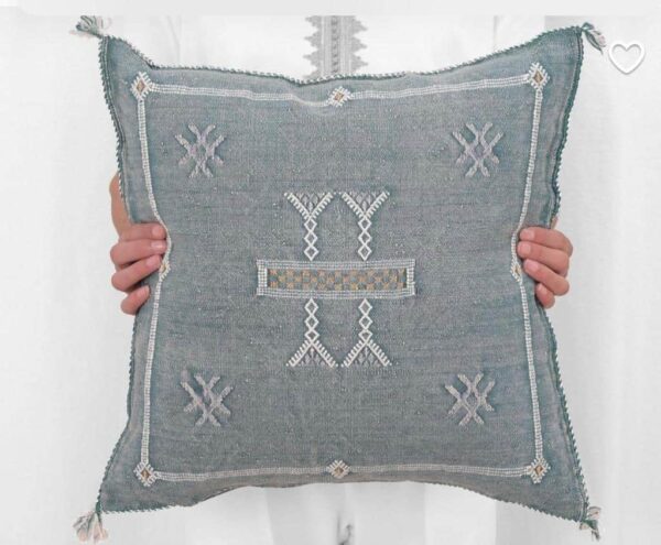 WhatsApp-Image-2021-04-08-at-16.24.05.jpeg Handwoven Moroccan Cactus Silk Pillow Cover – Artisan Cushion in Multiple Colors (50×50 cm / 60×40 cm)
