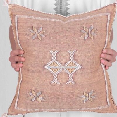WhatsApp-Image-2021-04-08-at-16.24.07-1000x765-1.jpeg Handwoven Moroccan Cactus Silk Pillow Cover – Artisan Cushion in Multiple Colors (50×50 cm / 60×40 cm)