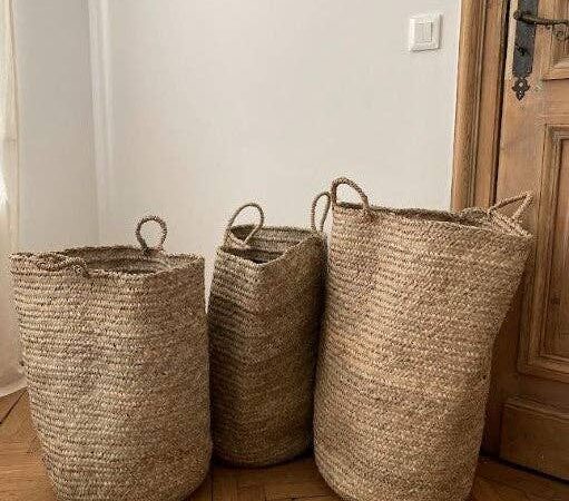 d1470b15e032246526b3d0e8a3af4d1d81ee108fd026a7bce3375b23751c5659-1.jpeg Raffia Baskets