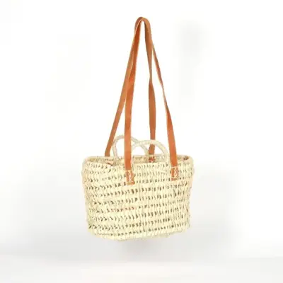e5a993fd5bf0e0af79737261285662a6f6d64a57941b323da21d1fd49b69e4de-2.webp Moroccan Rectangular Wicker Basket – Handwoven Storage with Long & Short Handles