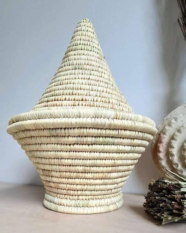 eea1a4e8821a636f836b0e7d24a3d55d6dd8ce60e818698fd6da8c5171ddfcbc-1.jpeg Artisanal Moroccan Basket: Handcrafted Elegance 🌸