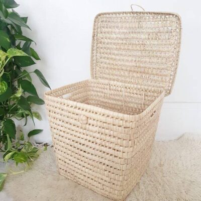 fe517fd25c61fa9867d20a4417c1be0c664cf965243e4209ef1323a2b9a6f7c6-1.jpeg Square Palm Leaf Storage Basket