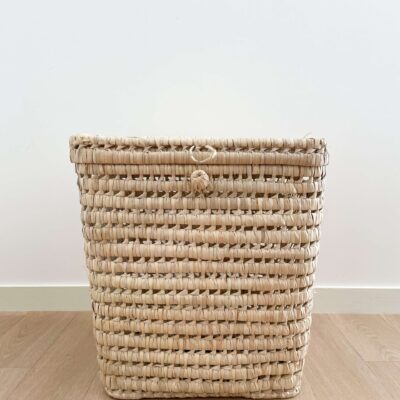 panier-a-linge-carre-en-osier-scaled-2-1.jpg Square Wicker Laundry Basket with Lid – Handwoven Storage Hamper