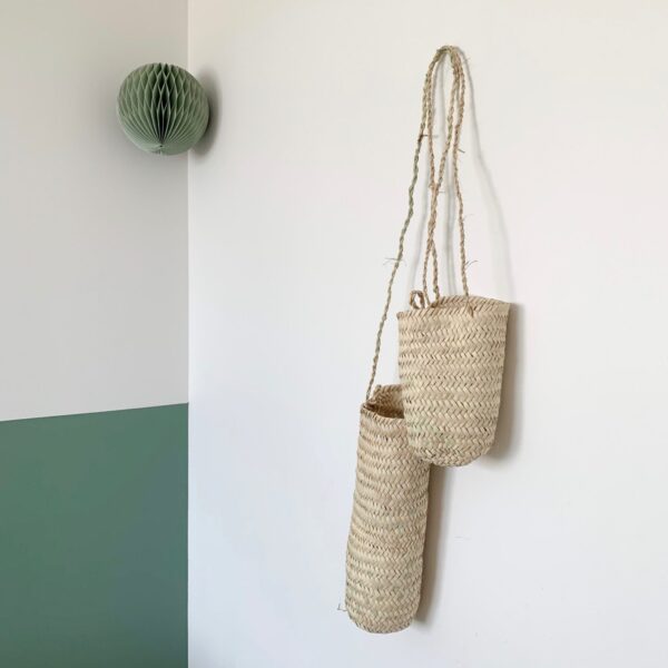 suspension-plainte-scaled-2-2048x2048-1-1.jpg Panier suspendu en osier